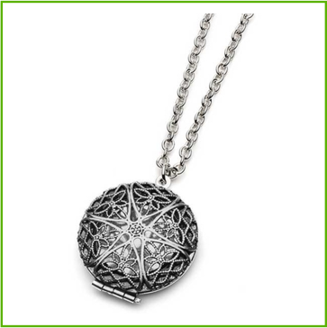 Aromatherapy Locket -Silver Mandala