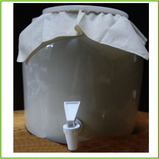 Kombucha Keg with top ring