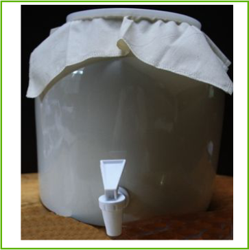 Kombucha Keg with top ring